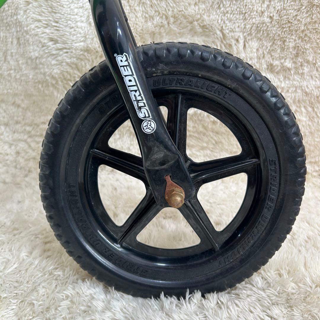 STRIDER SPORTS 12inch ストライダー グリーン スタンド付き
