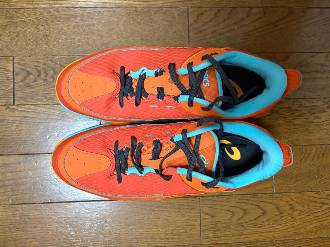 アシックス　アンプレアルスLOW3