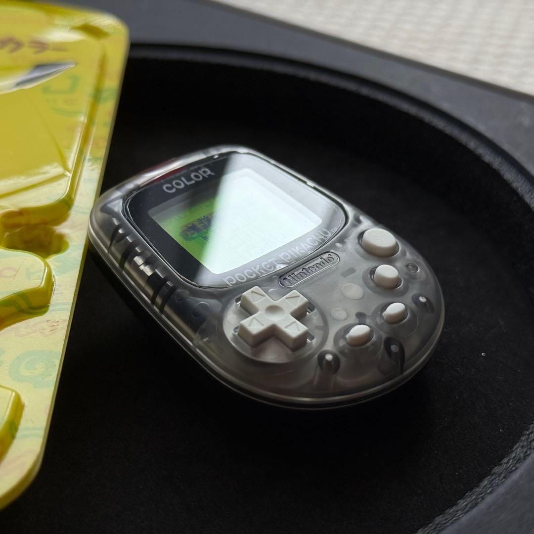 極美品！任天堂ポケットピカチュウ！カラー　金・銀といっしょ！万歩計 動作確認済み