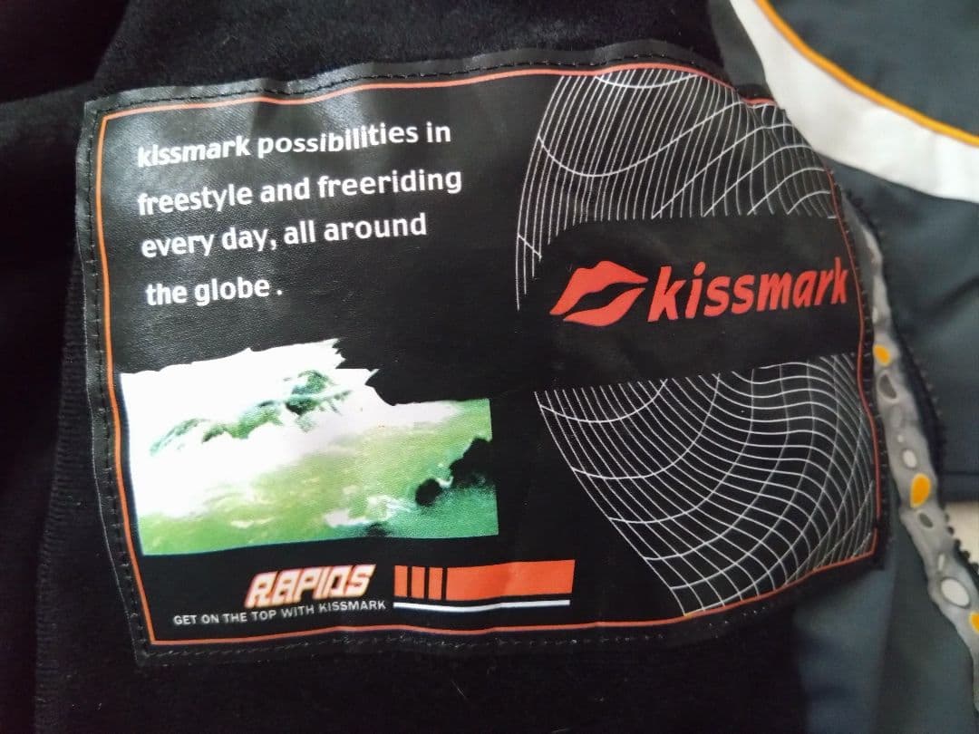 キスマーク 上下ウエア