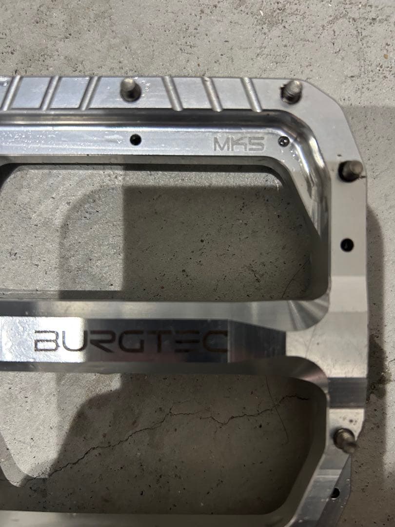 Burgtec MK5 シルバー / バーグテック