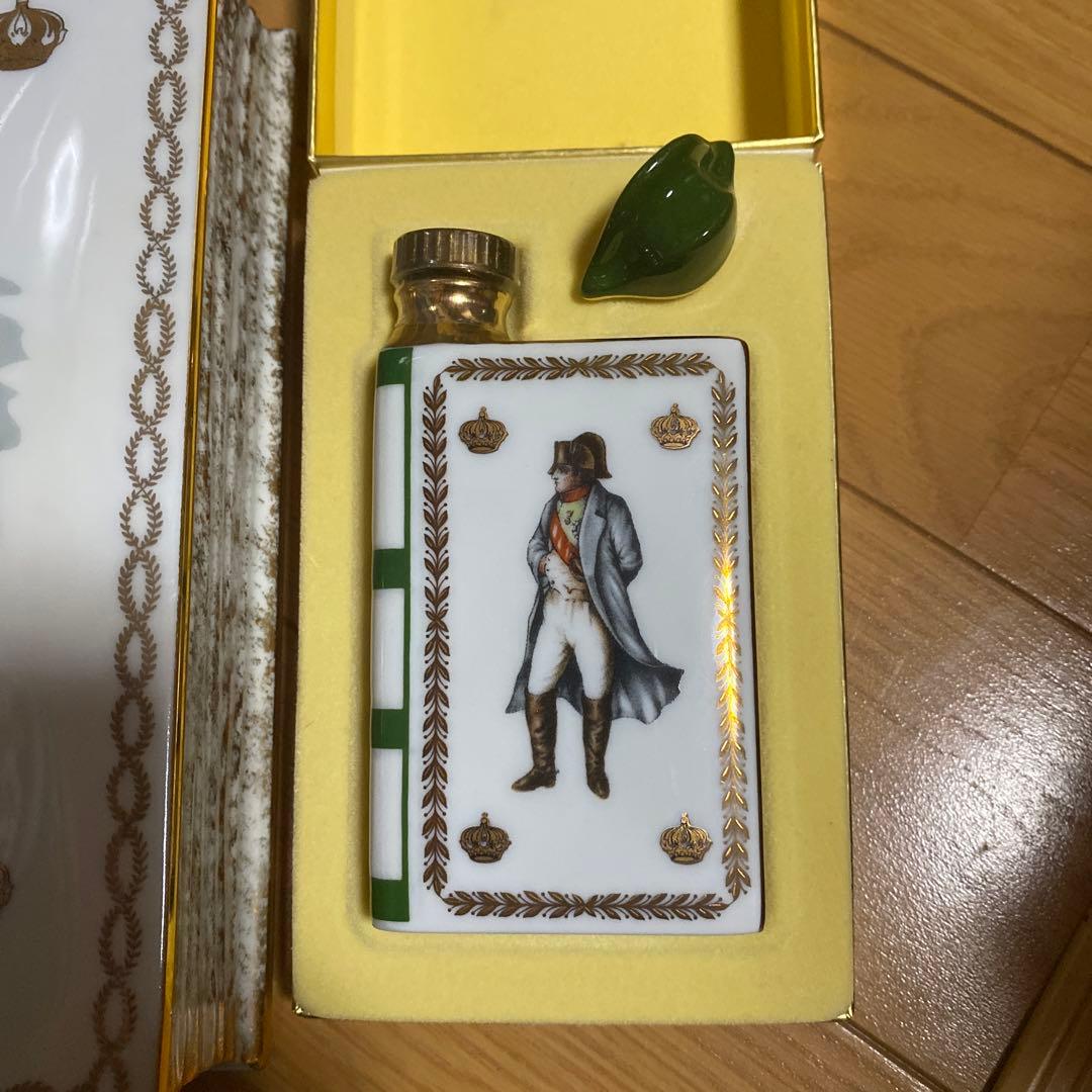 【未開封】CAMUS 　ナポレオンブック　白　陶器　シルバー　ホワイト