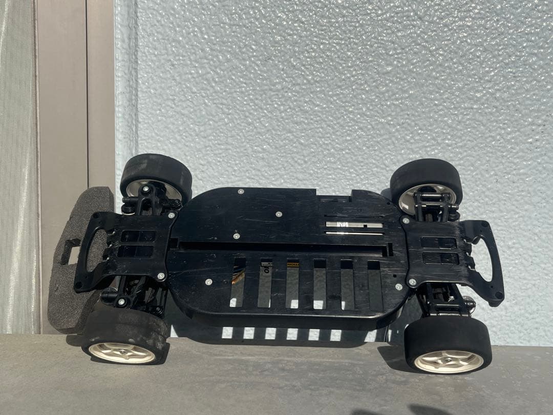 【ジャンク】1/10RC カルソニック IMPUL Z 電動ラジコン