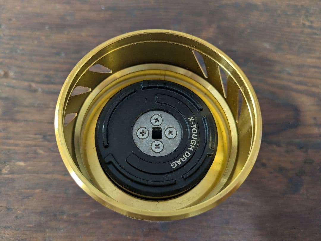 中古シマノ 13ステラ SW18000 純正スプール　 サンライン新品ライン付き