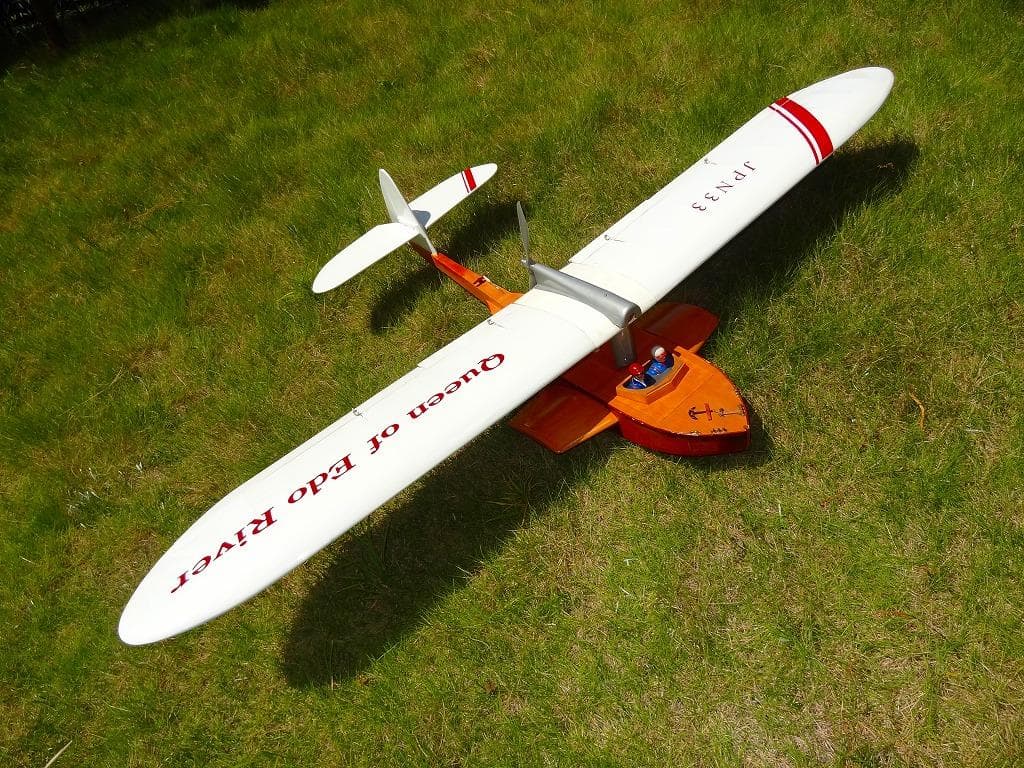 非常に手の込んだ作り　オリジナル飛行艇　ラジコン水上機　スパン1410mm