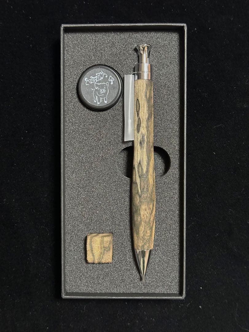 こぶた工房 シャープペンシル 黒柿孔雀杢0.5mm
