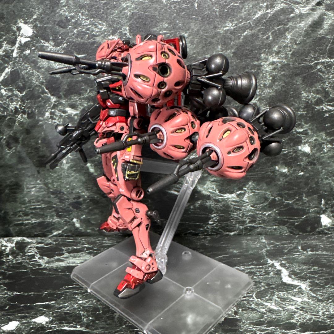 HG 赤いガンダム　ビット6個装備　塗装完成品　ガンプラ　ジークアクス