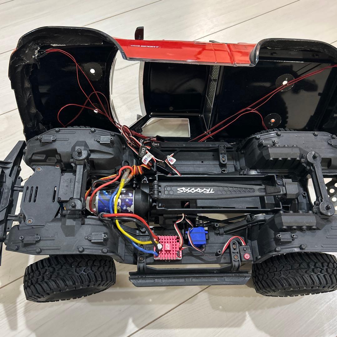 トラクサス　 TRX-4 スポーツ　クローラーラジコン