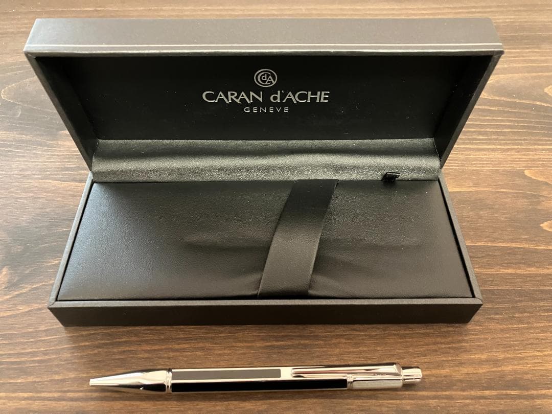 CARAN d'ACHE(カランダッシュ) バリアス チャイナブラック 箱付