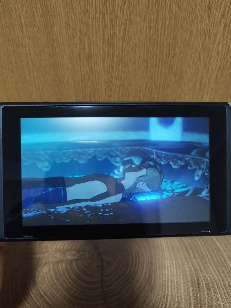 ニンテンドー Nintedo Switch 2018年製 本体のみ