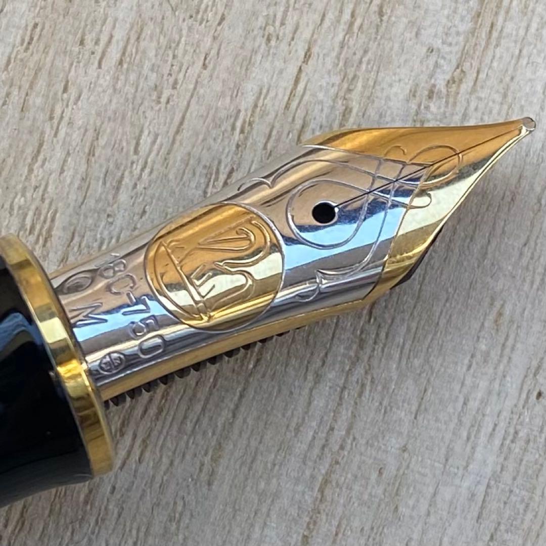 ペリカン M800 EN刻印 イタリア刻印 緑縞 スーべレーン 万年筆 字幅 M
