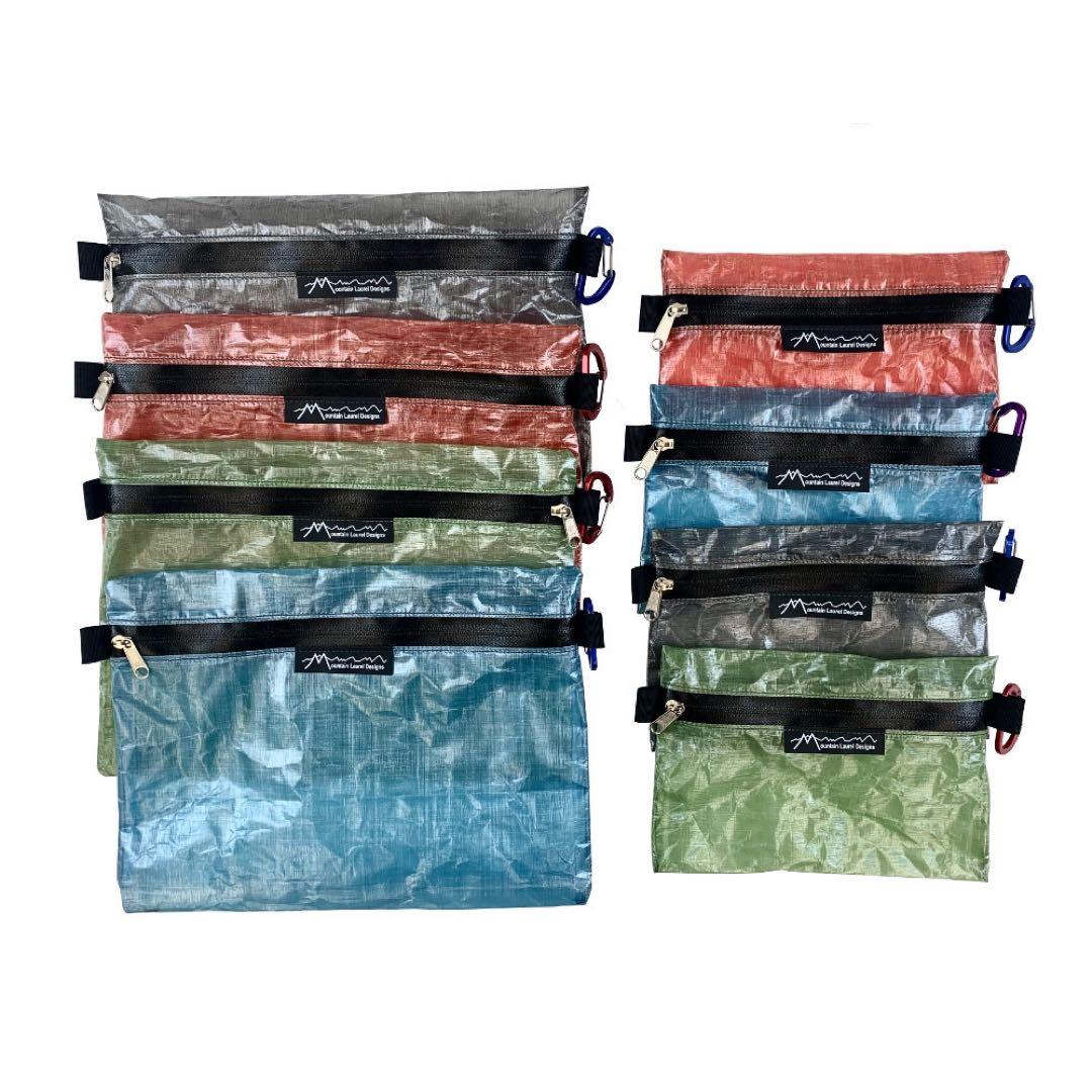 ラス1人気カラー青DCF ZIP POUCHES Mountain Laurel