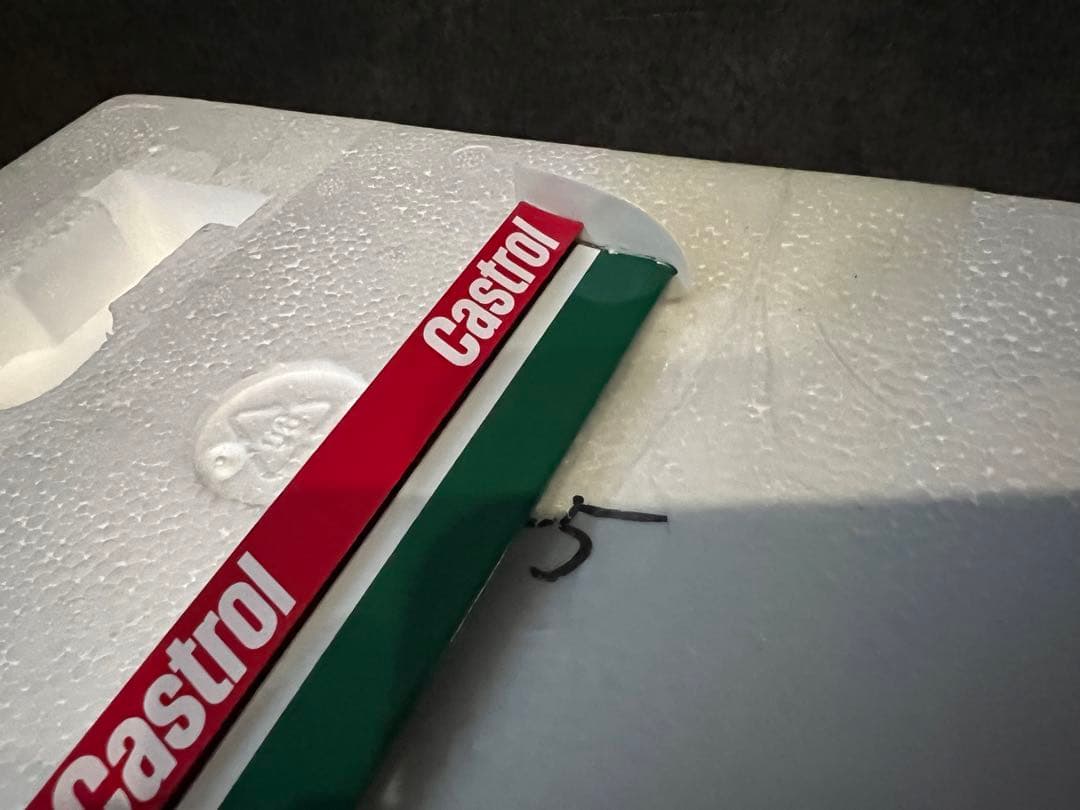 1/18 ミニカー