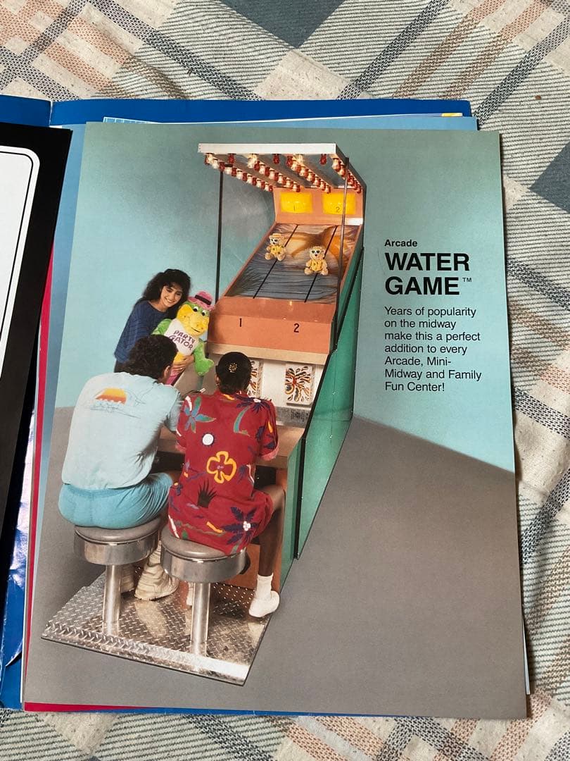 1983年 WHAC A MOLE他、アメリカのアーケードゲーム筐体カタログ集。