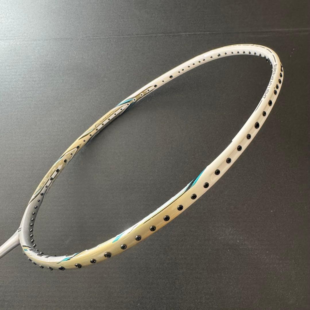 【廃盤】YONEX ナノレイ750 3UG5 バドミントン