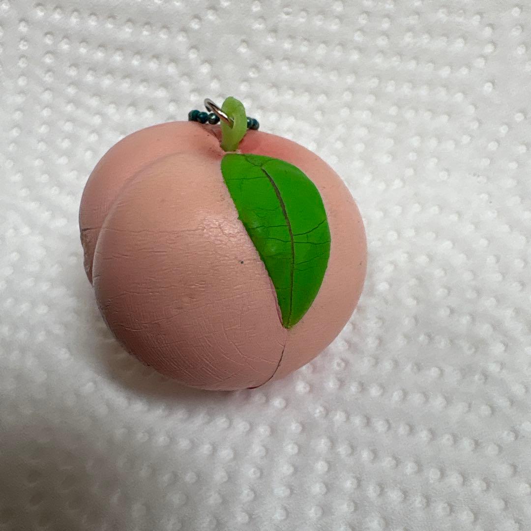 スクイーズ　ピーチ　桃