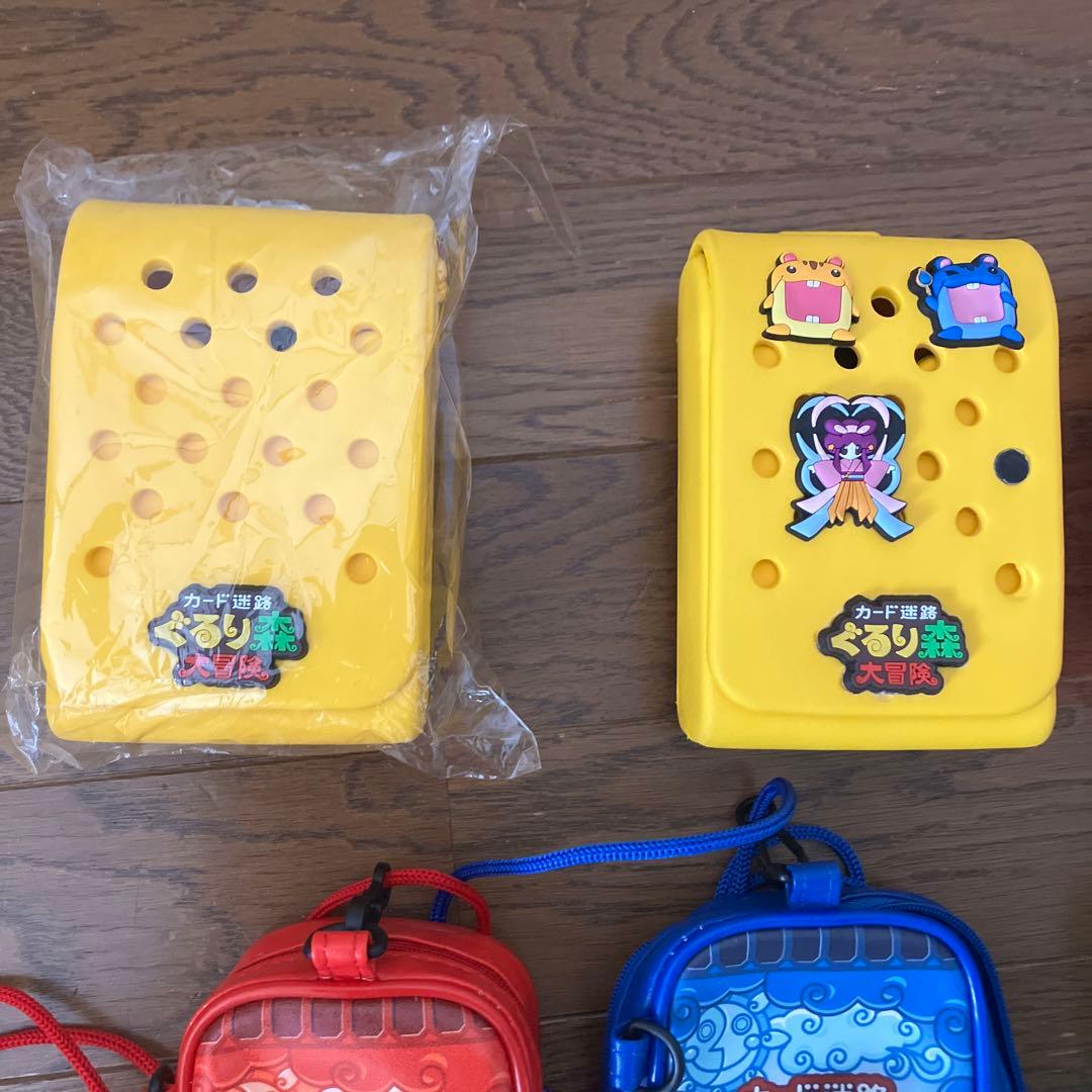 ぐるり森大冒険　カードケースセット　ケース9点/キーホルダー5点/バッジ7点