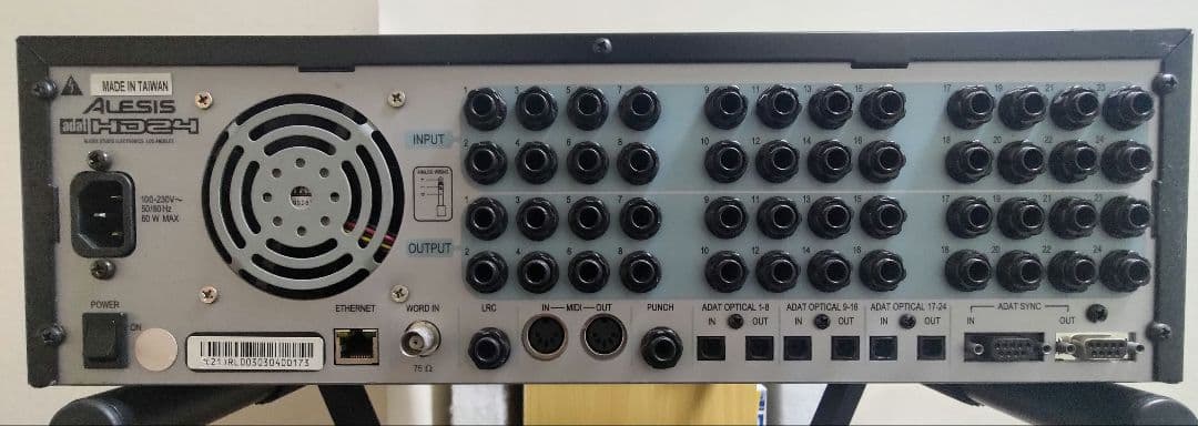 alesis hd24　マルチトラックレコーダー　MTR