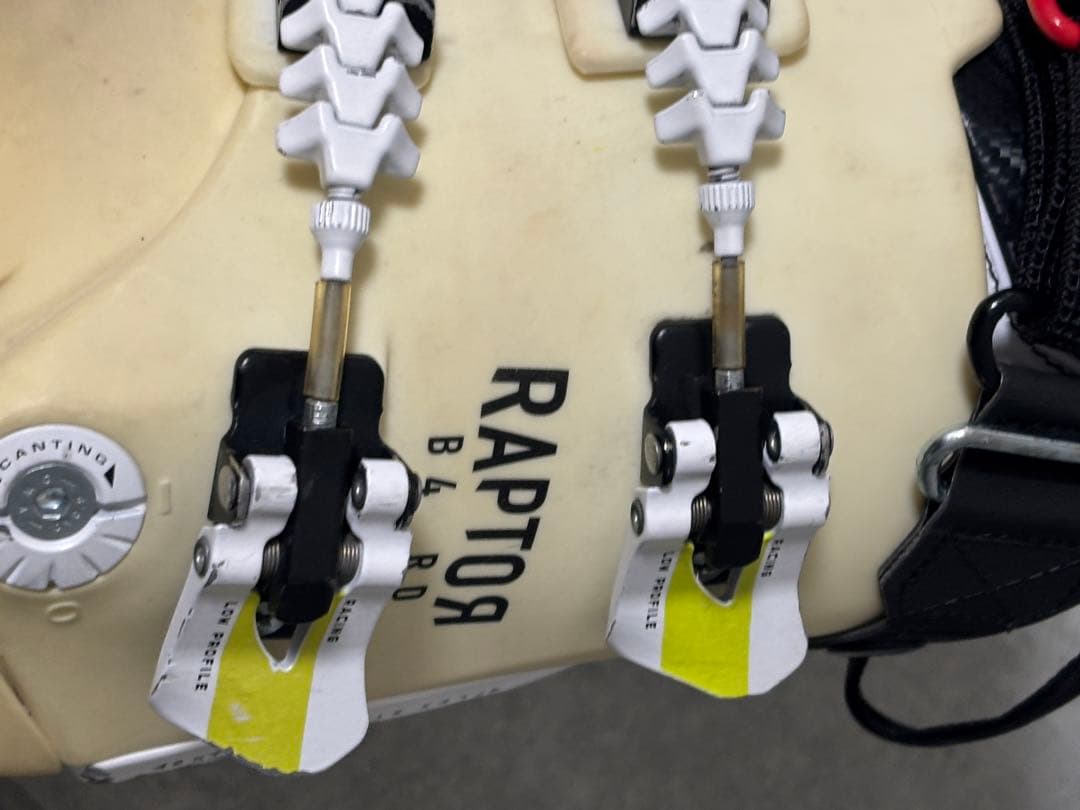HEAD WORLDCUP REBELS B4 RDスキーブーツ