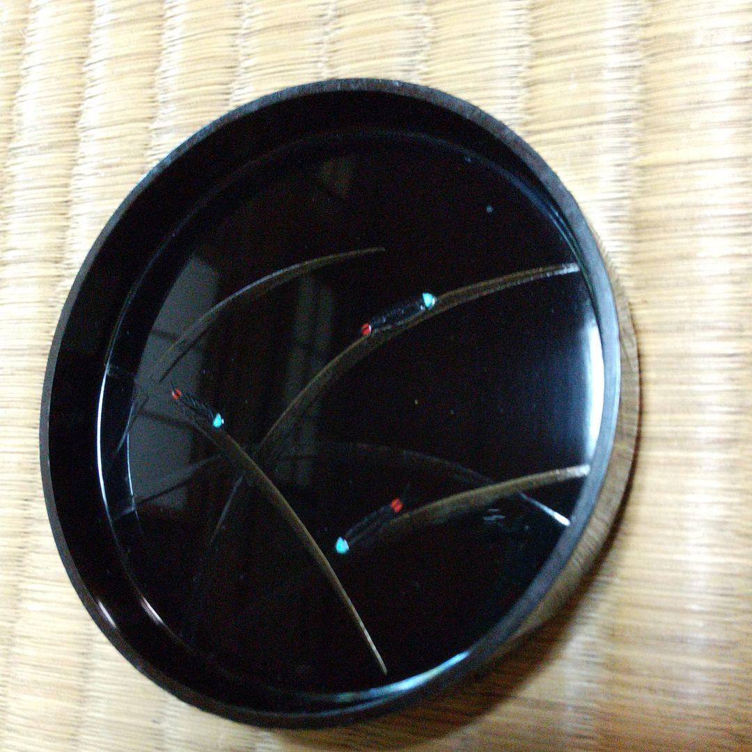 螺鈿　蛍香合