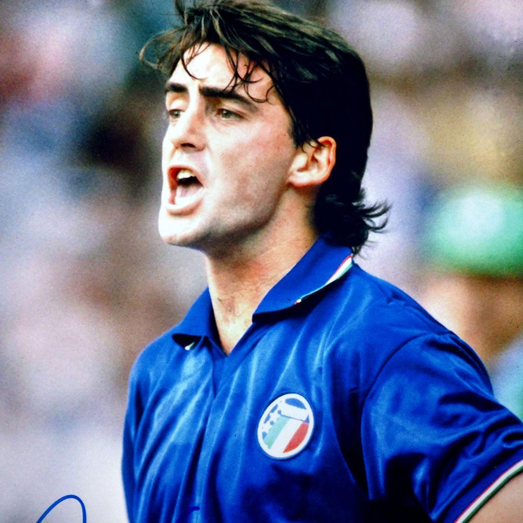 セール中…ロベルト・マンチーニ直筆サイン入り超大型写真…サッカーイタリア代表…