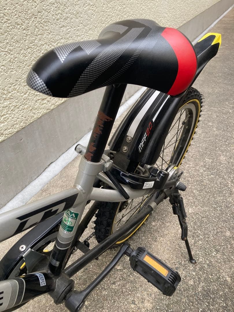 ⭐︎べーやん⭐︎ブリヂストン クロスファイヤー