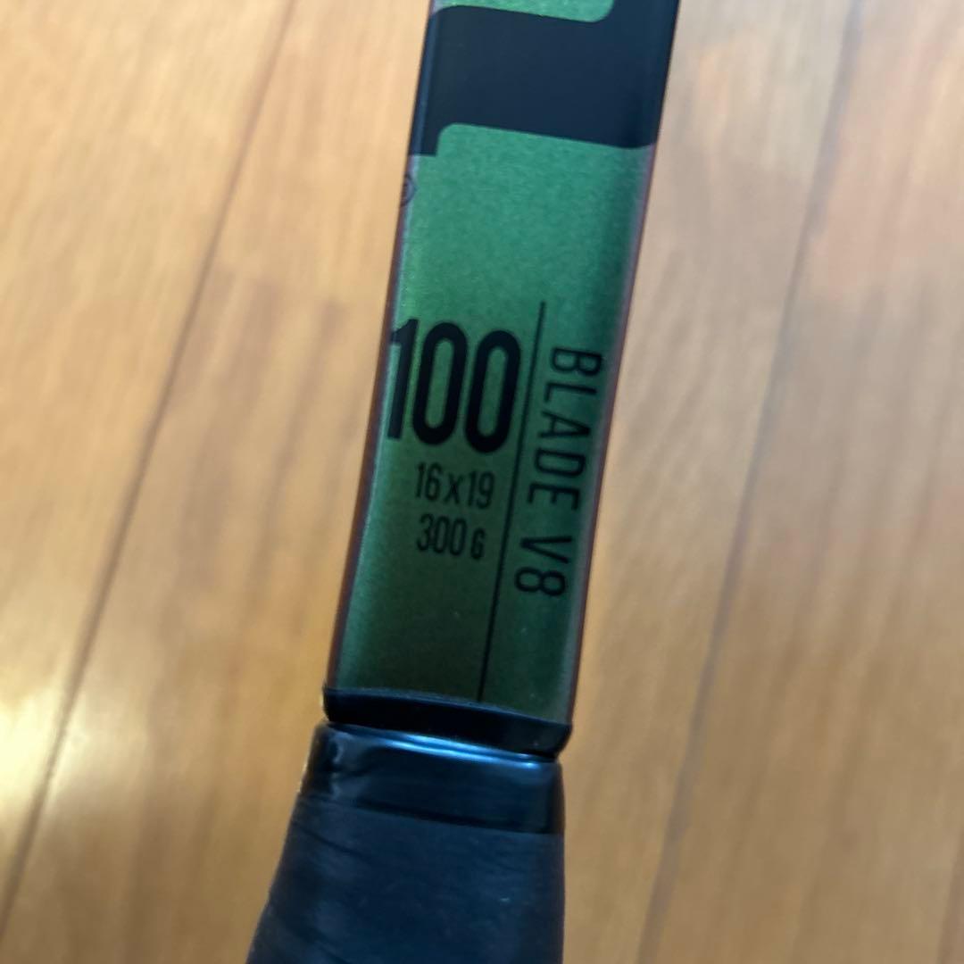 Wilson Blade V8 100 テニスラケット