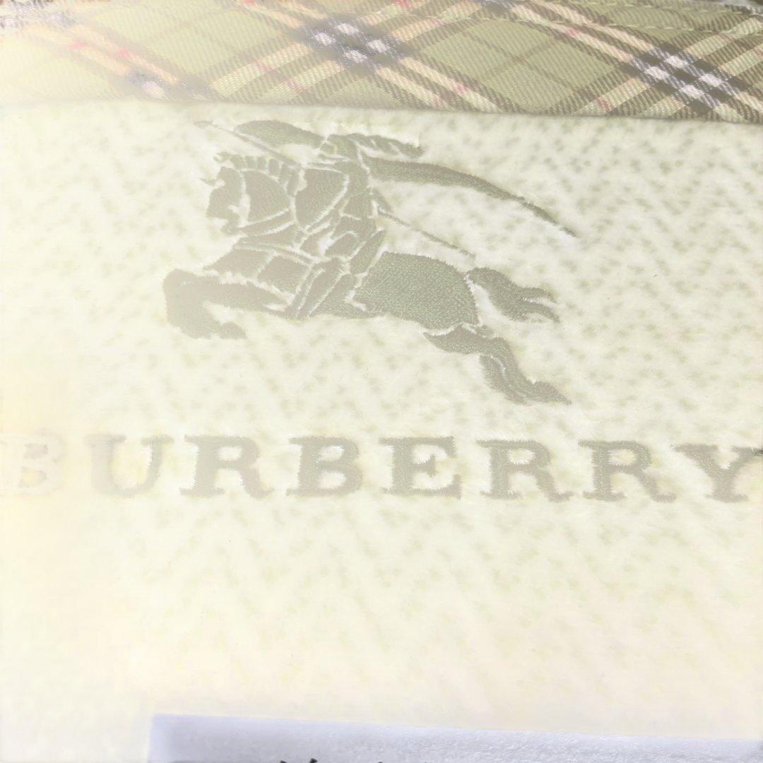 BURBERRY ギフトモーフボックス 140x200cm