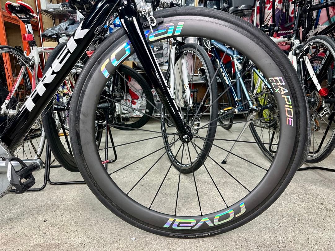 TREKフルカーボンカーボンホイール！基本分解発送送料無料！EMONDA S4
