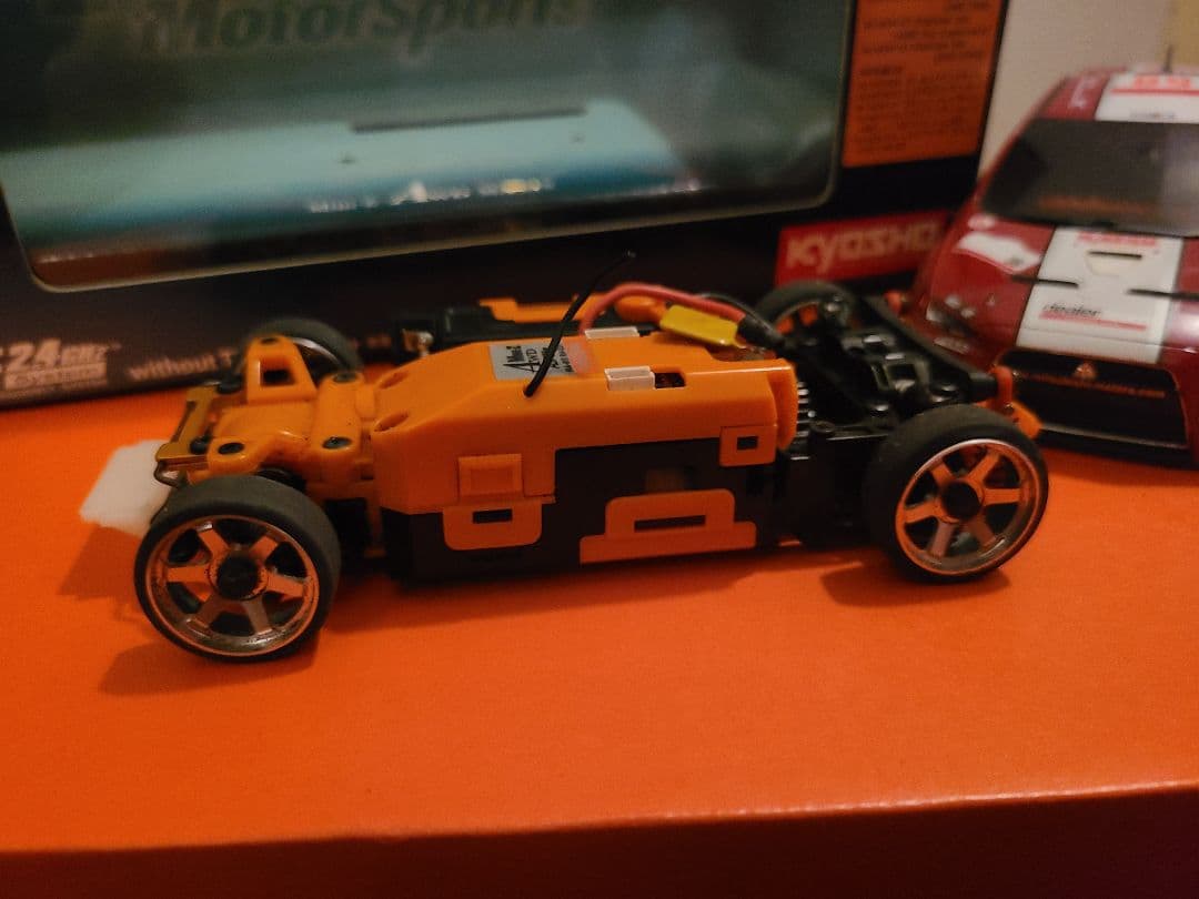 京商　ミニッツAWD　ASF2.4GHz MA-015 オレンジリミテッド