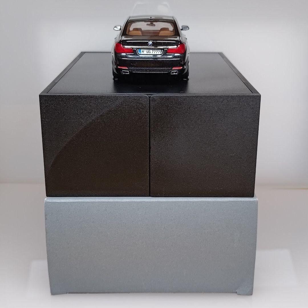  750Li 7シリーズ 黒 1/43 特注 非売品 ミニチャンプス