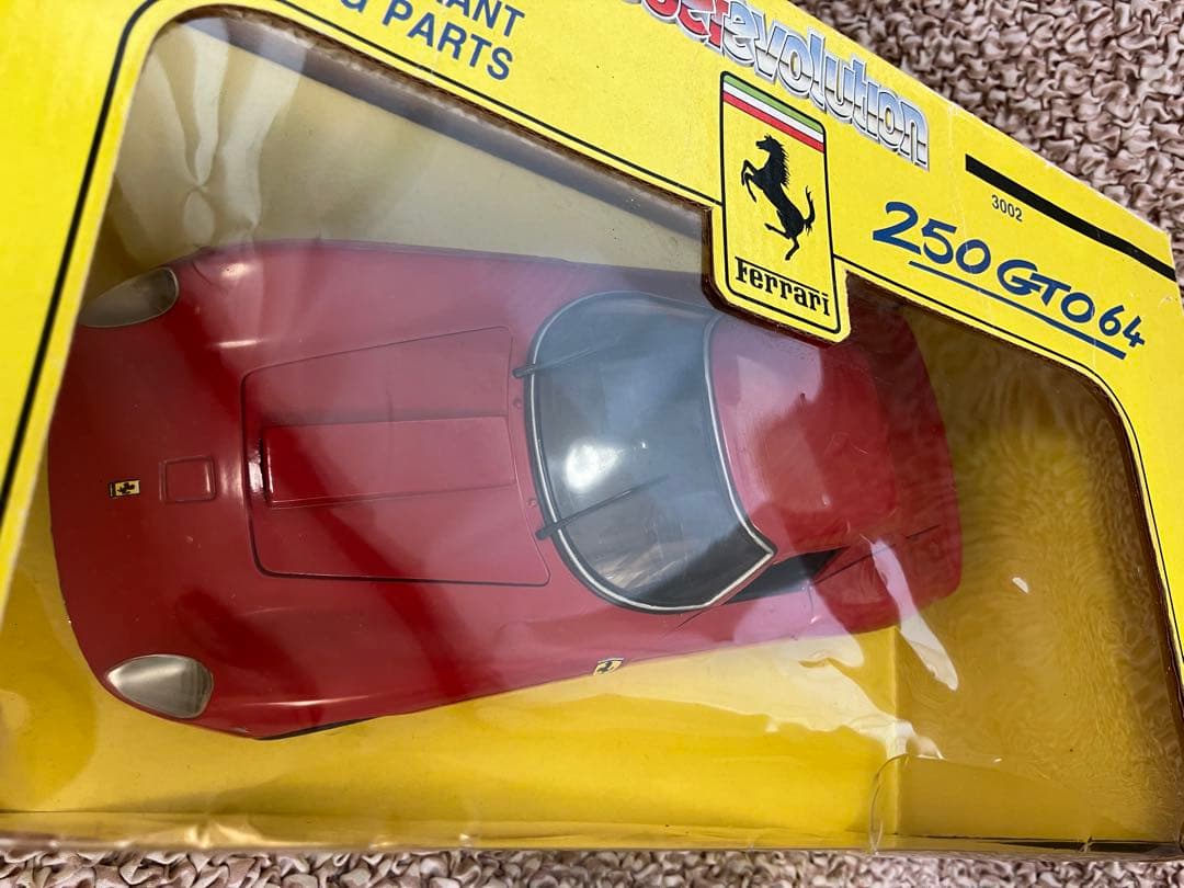 Ferrari 250 GTO ダイキャスト 1:18