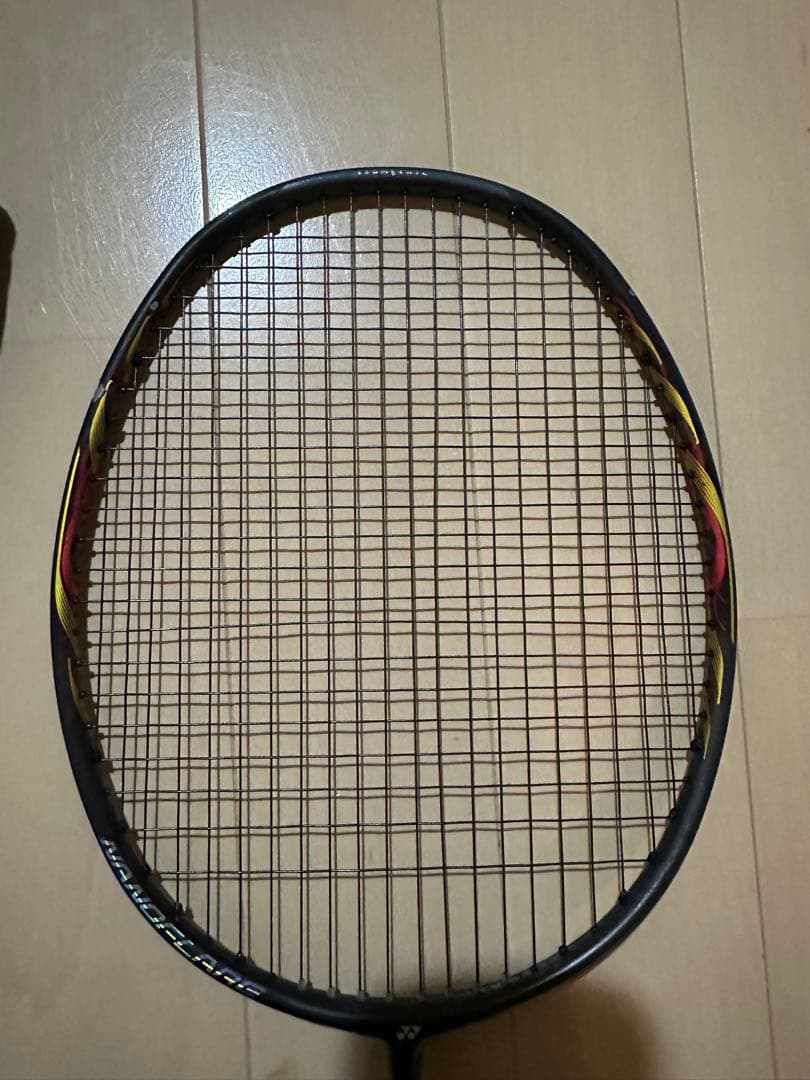 【廃盤品】YONEXナノフレア800 NANOFLARE800　4UG5