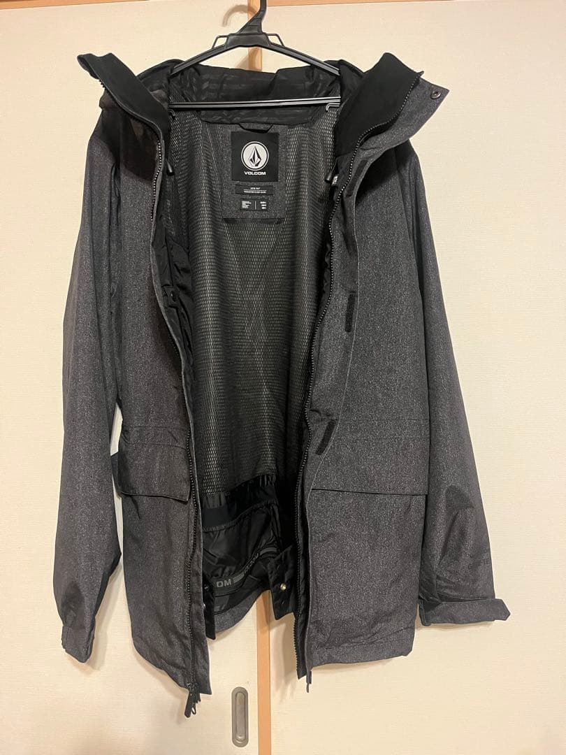 Volcom スノーウェア GORE-TEX Lサイズ