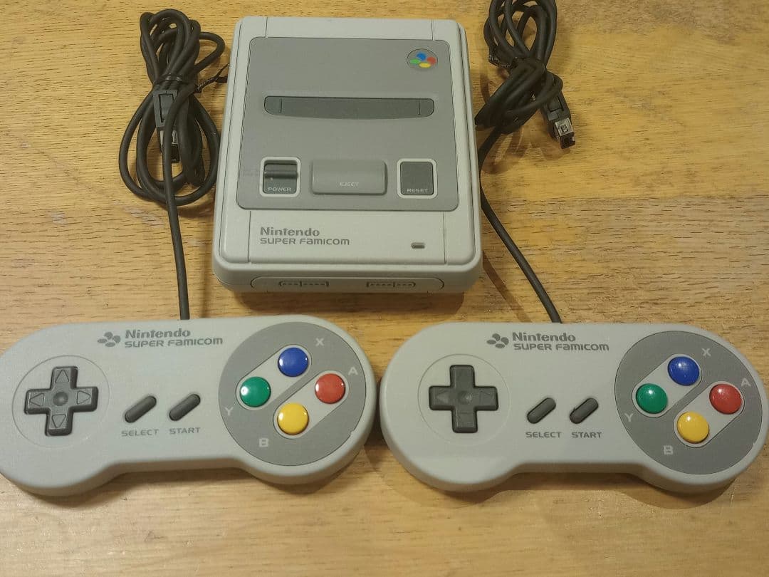 ニンテンドー クラシックミニ ファミリーコンピュータ　スーパーファミコン