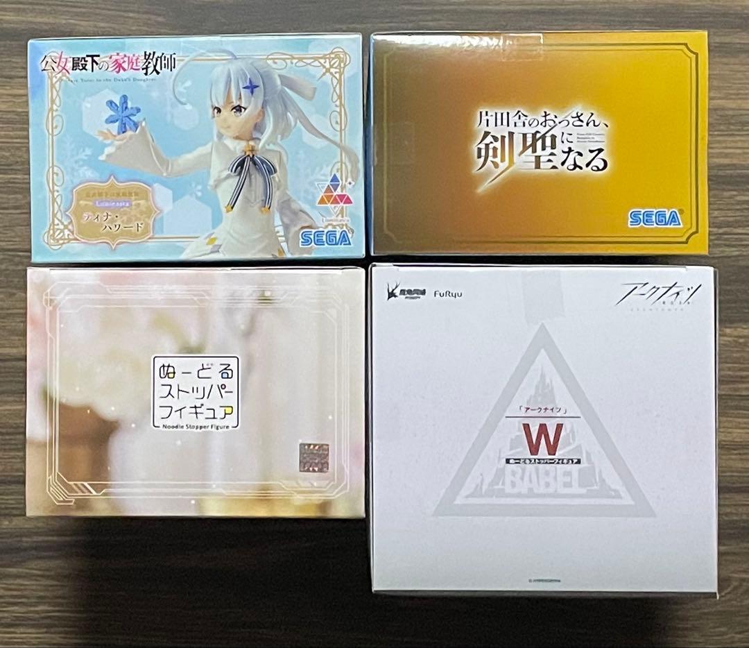 新品・未開封　アニメ　プライズ　フィギュア　29点まとめ売り