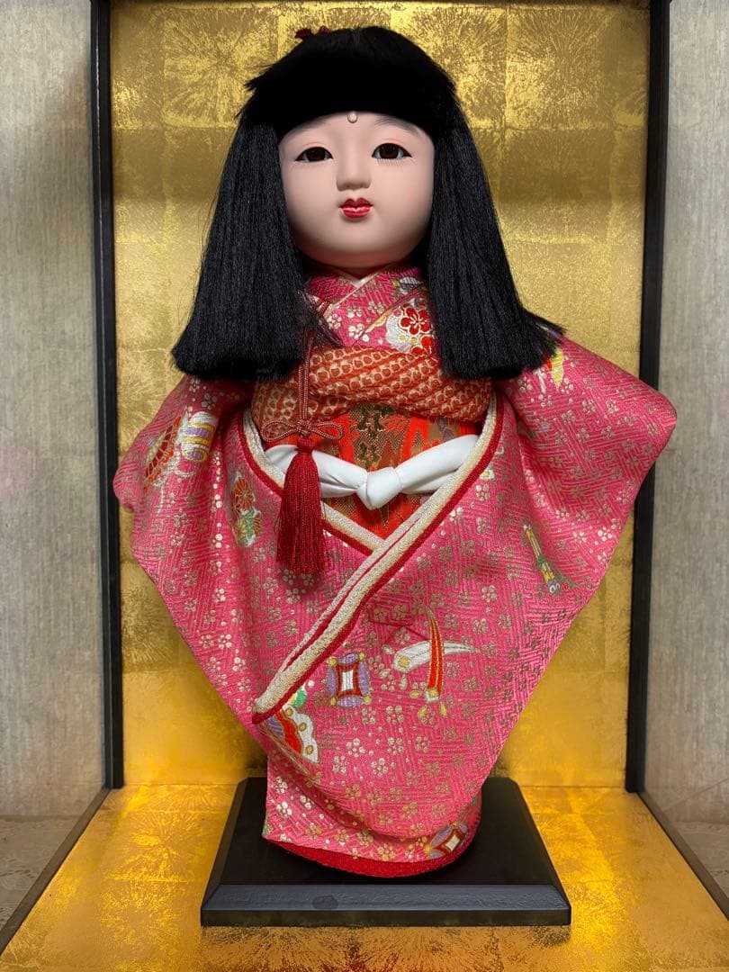 市松人形・人形の高さ約40cm・日本人形・ガラスケース無し