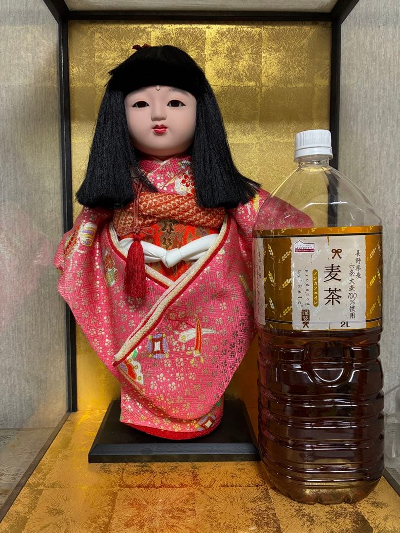 市松人形・人形の高さ約40cm・日本人形・ガラスケース無し