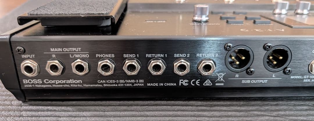 BOSS GT-1000 ギターエフェクター(ACアダプター・ソフトケース付き)