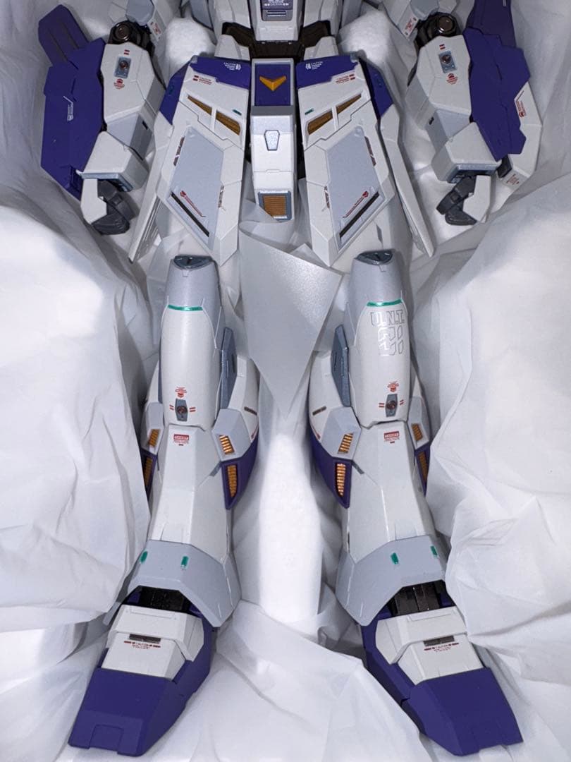 L BUILD メタルビルド　Hi-νガンダム