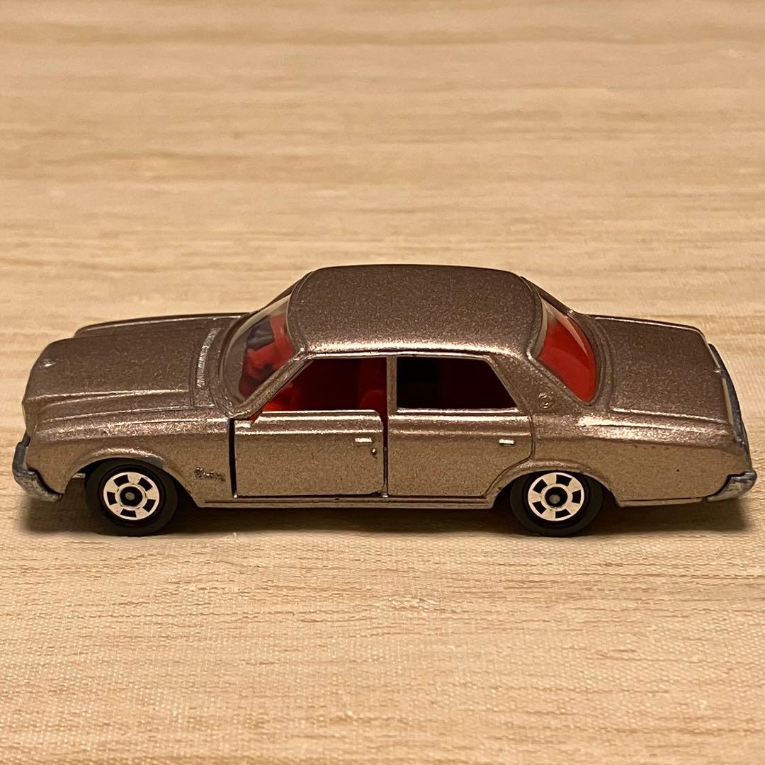 トミカ トヨタ センチュリー No.43 1/66