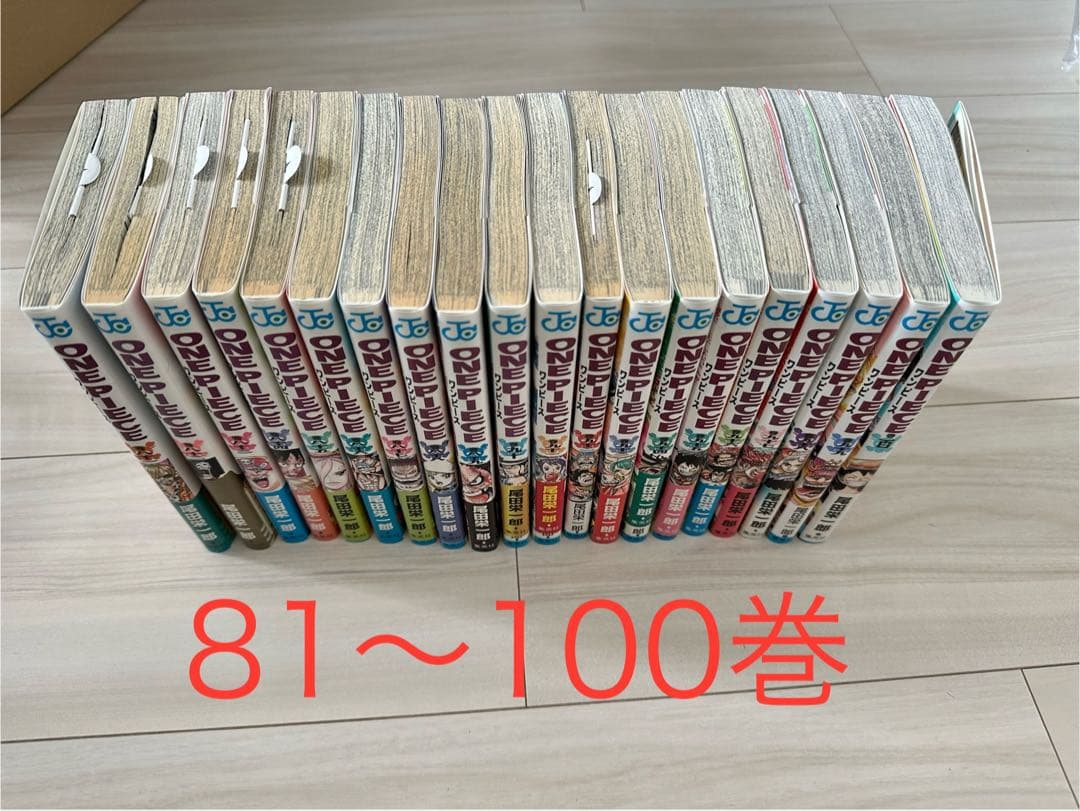 ワンピース単行本１〜102巻、107巻 +ファンブック、シール