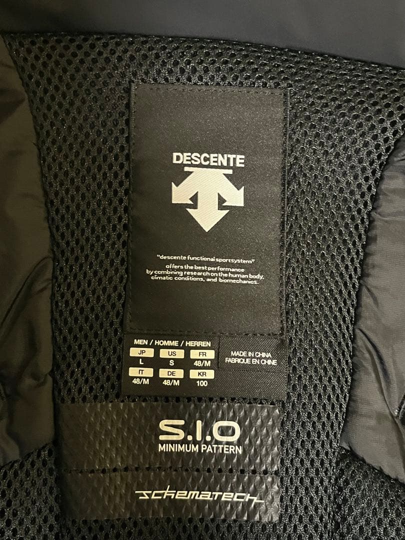 デサントスキーウェア L BLACK 【新品】【タグ付き、希少】