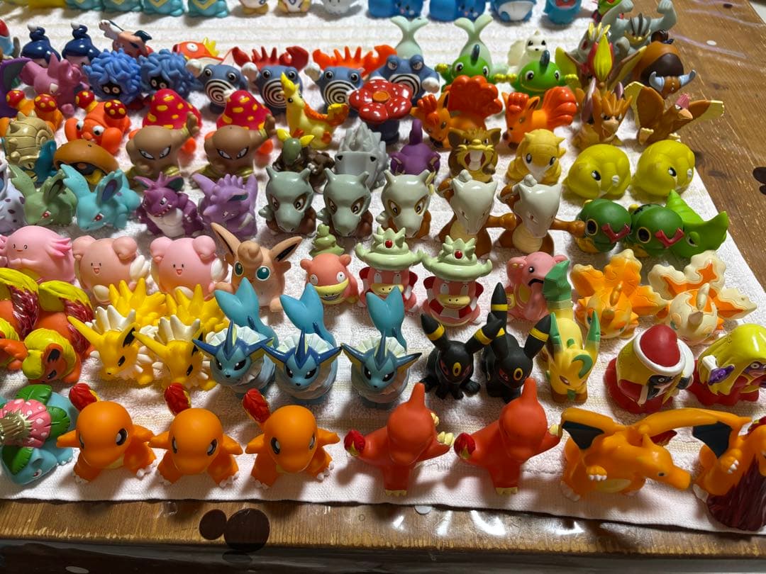 値下げしました◎ポケモンキッズ 指人形 約340体 初代多め 被りと名前表記あり