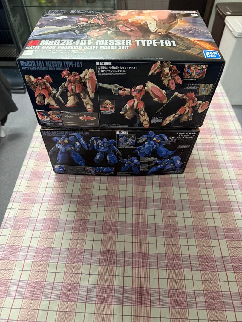 HG 1/144 グスタフ・カール00型 & メッサーF01型 2点セット