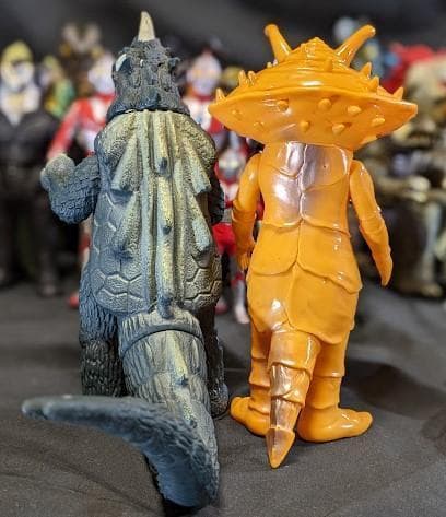 ウルトラＱ・ウルトラマン＆登場怪獣・宇宙人（バンダイ）ソフビ24体セット＋２