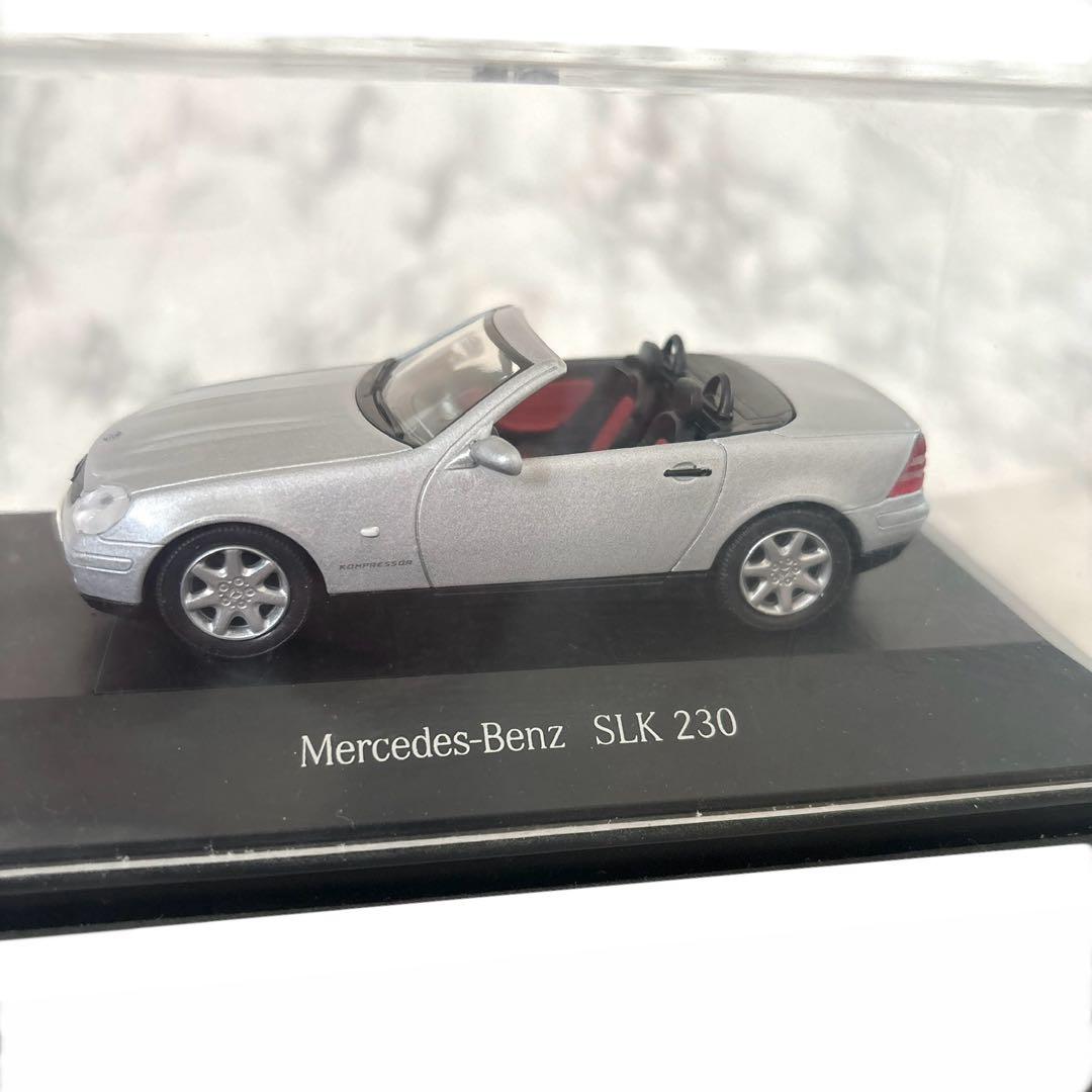 【新品未使用】メルセデスベンツ❤ミニカー　1/43　SLK230　即購入可能