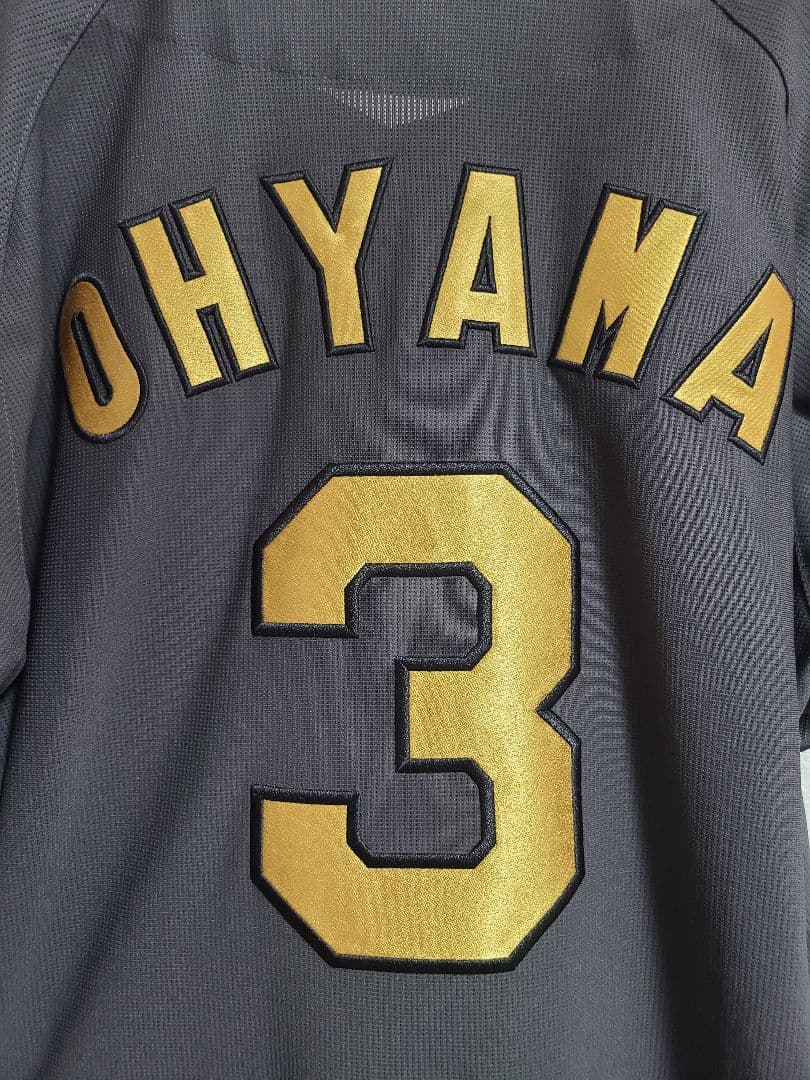 阪神タイガース☆大山悠輔☆ブラックダイナマイト☆ユニフォーム☆Oサイズ☆美品
