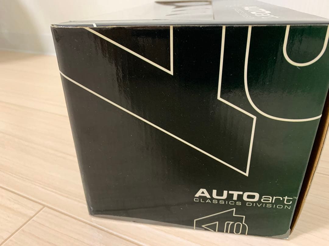AUTOart 1/18 Jaguar C-TYPE ジャガー クラシック