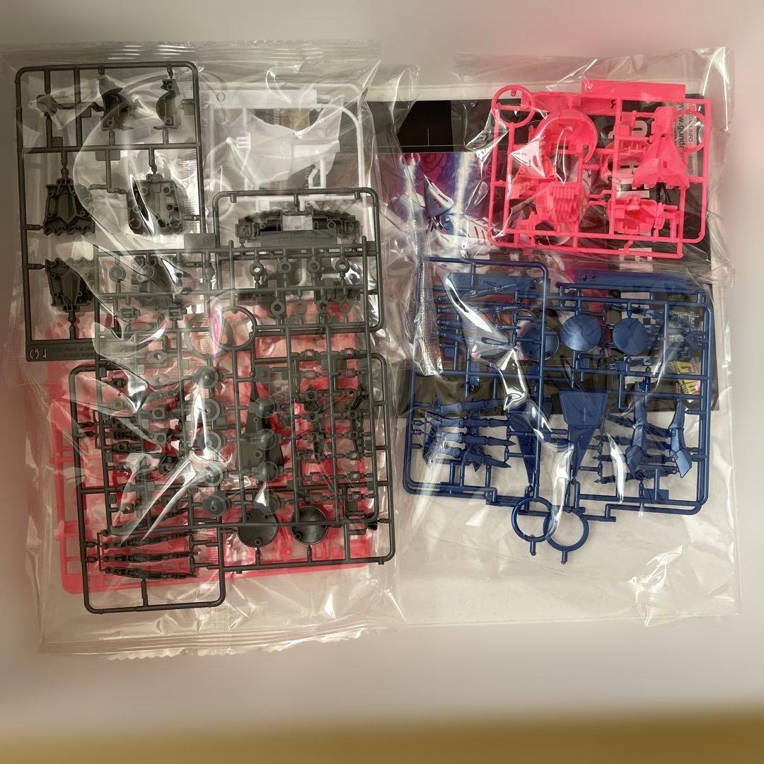 MG 1/100 キュベレイ・アンベリール プラモデル